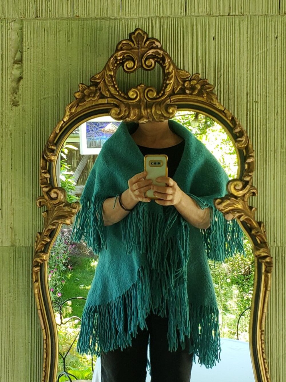 VINTAGE SHRUG STYLE WEAVED TURQUOISE PONCHO/WRAP WITH FRINGE